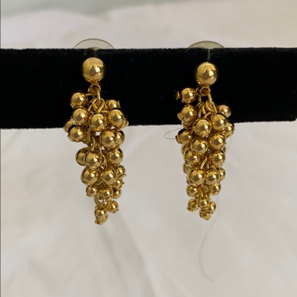 Gold like vintage ball earrings